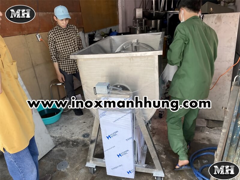 May Tron Bot Cong Nghiep 100kg May Tron Bot Cong Nghie (5)