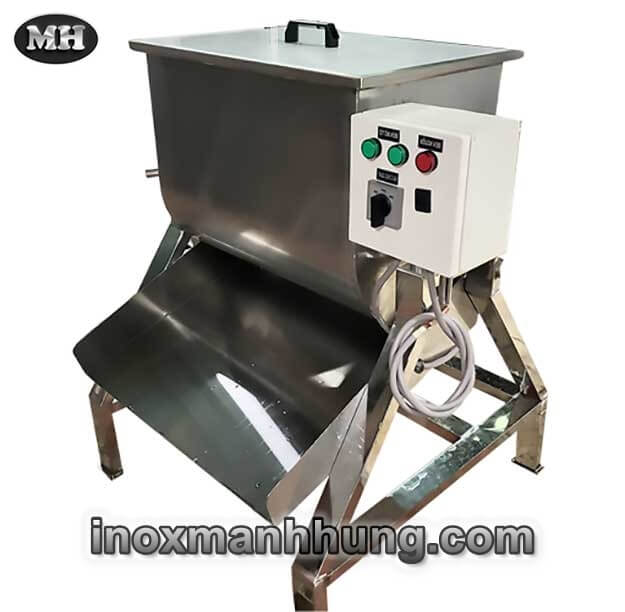 MÁY TRỘN BỘT THỨC ĂN CHĂN NUÔI 3