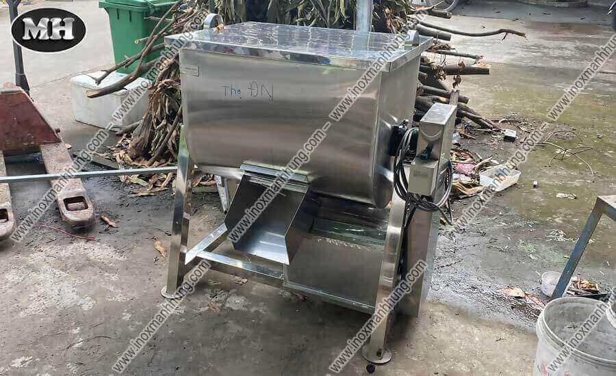 Máy trộn thịt làm nem 6 Máy trộn thịt làm nem 5