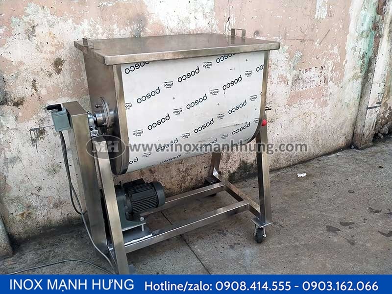 Máy trộn thức ăn tôm dạng thùng quay 001 1
