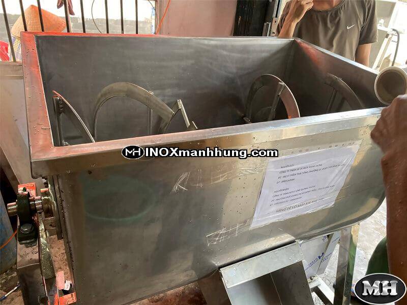 Máy trộn thực phẩm 300kg/mẻ Máy trộn thực phẩm 300kg/mẻ